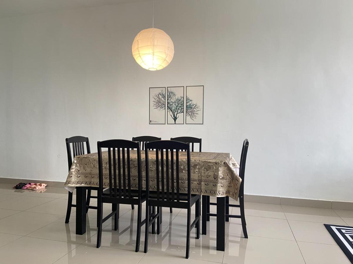 Relax Bear Homestay ตานาห์ราตา ภายนอก รูปภาพ