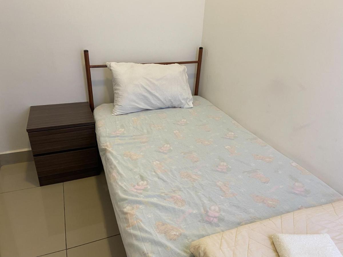 Relax Bear Homestay ตานาห์ราตา ภายนอก รูปภาพ