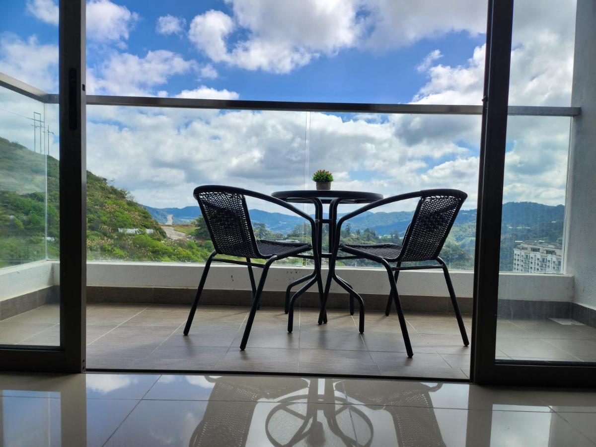 Relax Bear Homestay ตานาห์ราตา ภายนอก รูปภาพ